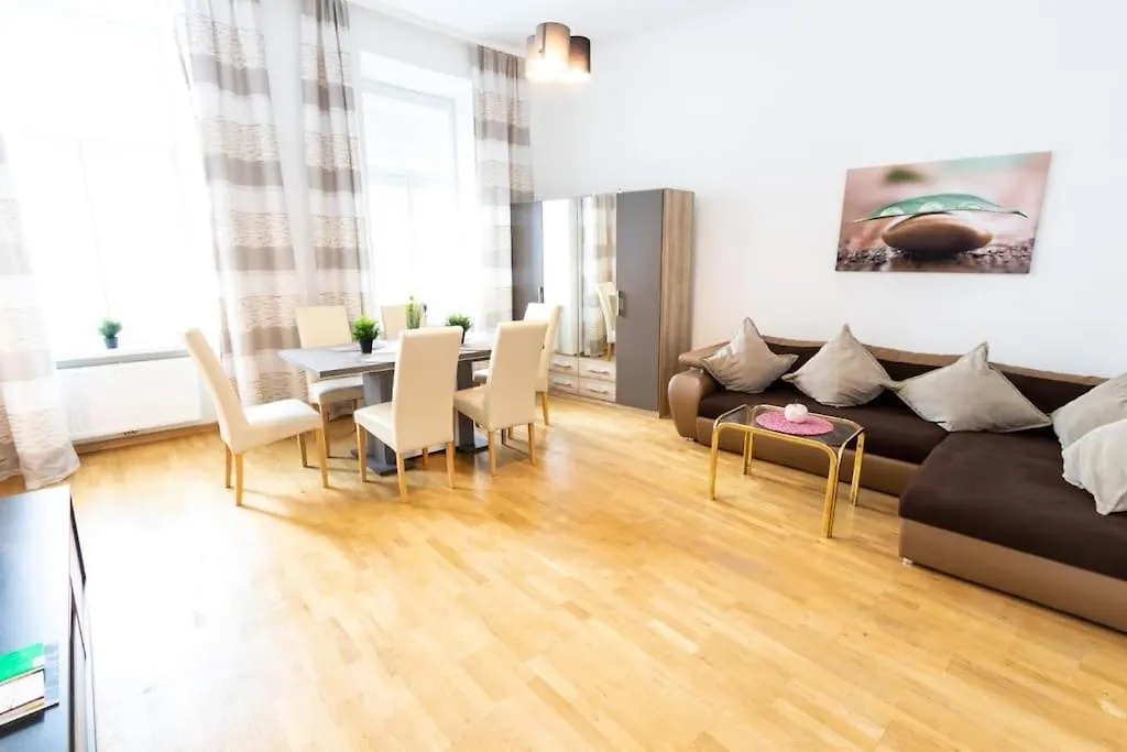 Central Apartment Vienne